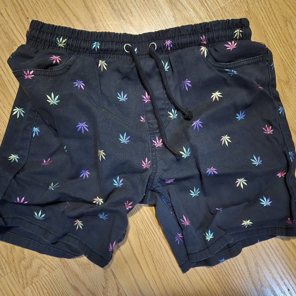 rainbow weed leaf shorts